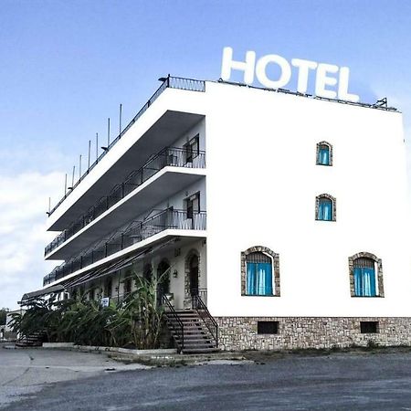 Hotel Nueva Europa โตโรเดมบาร์รา ภายนอก รูปภาพ