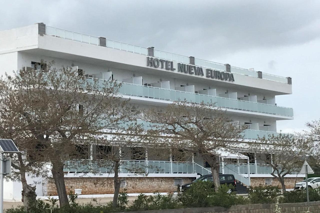 Hotel Nueva Europa โตโรเดมบาร์รา ภายนอก รูปภาพ