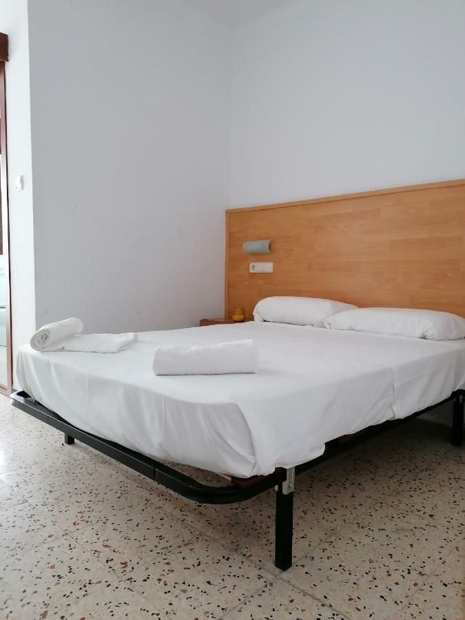 Hotel Nueva Europa โตโรเดมบาร์รา ภายนอก รูปภาพ